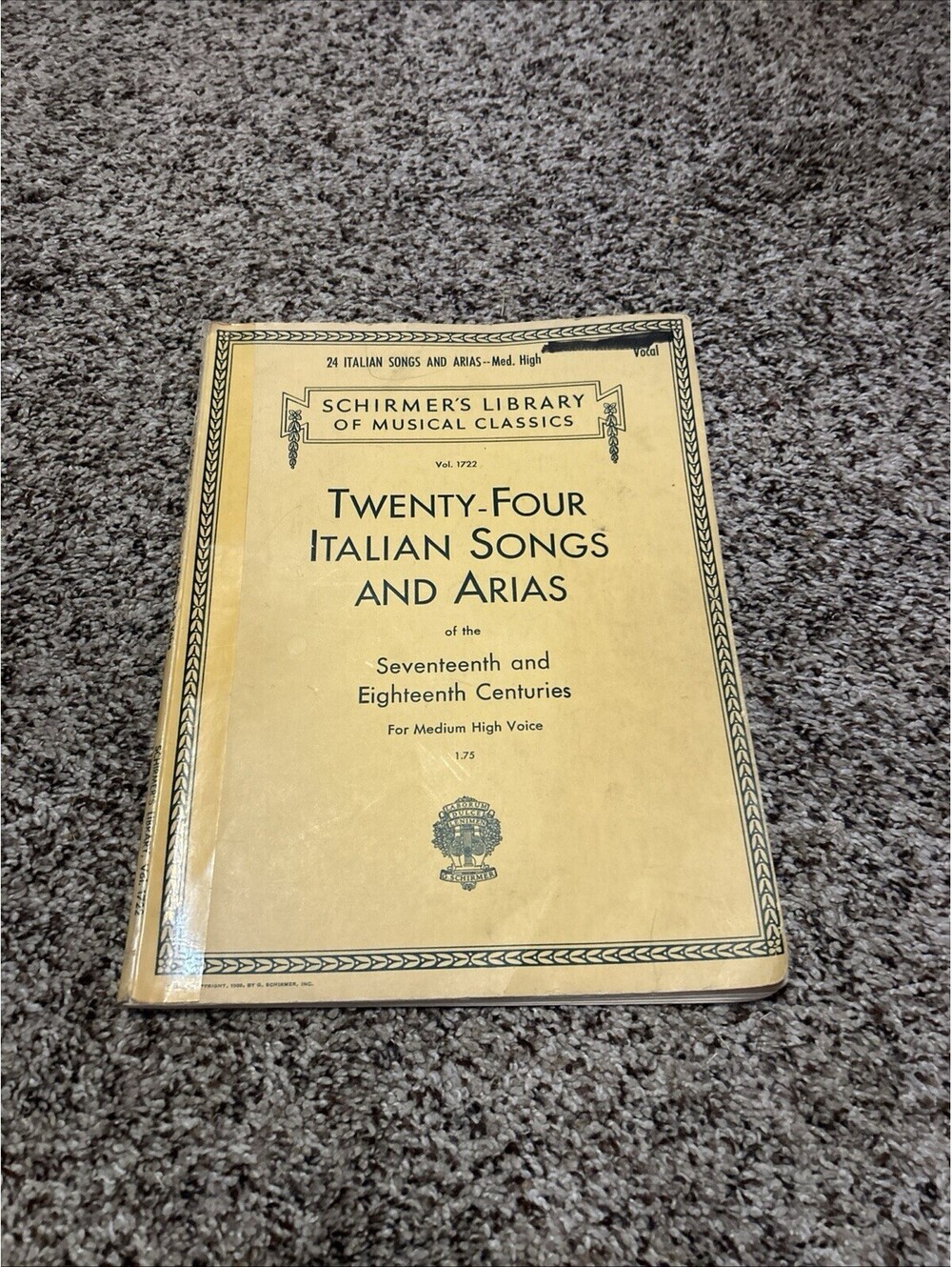 schirmer's library of musical classics 24 Italian Songs